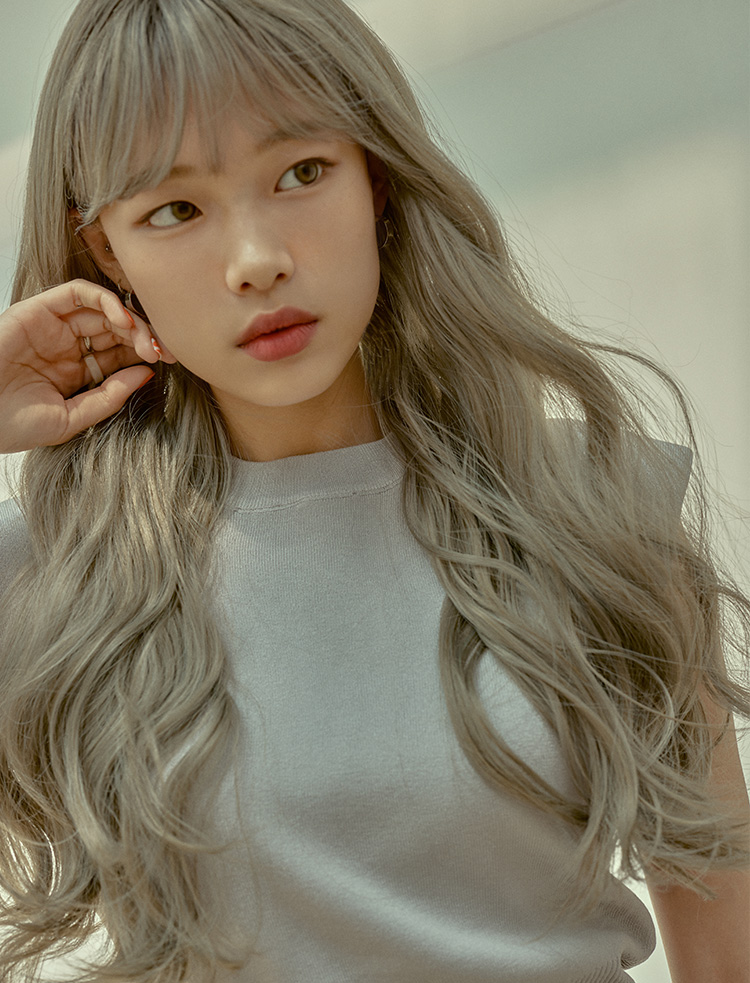 Salon Color Full Wig) Grace Lea Perm Chaconne (Misty)