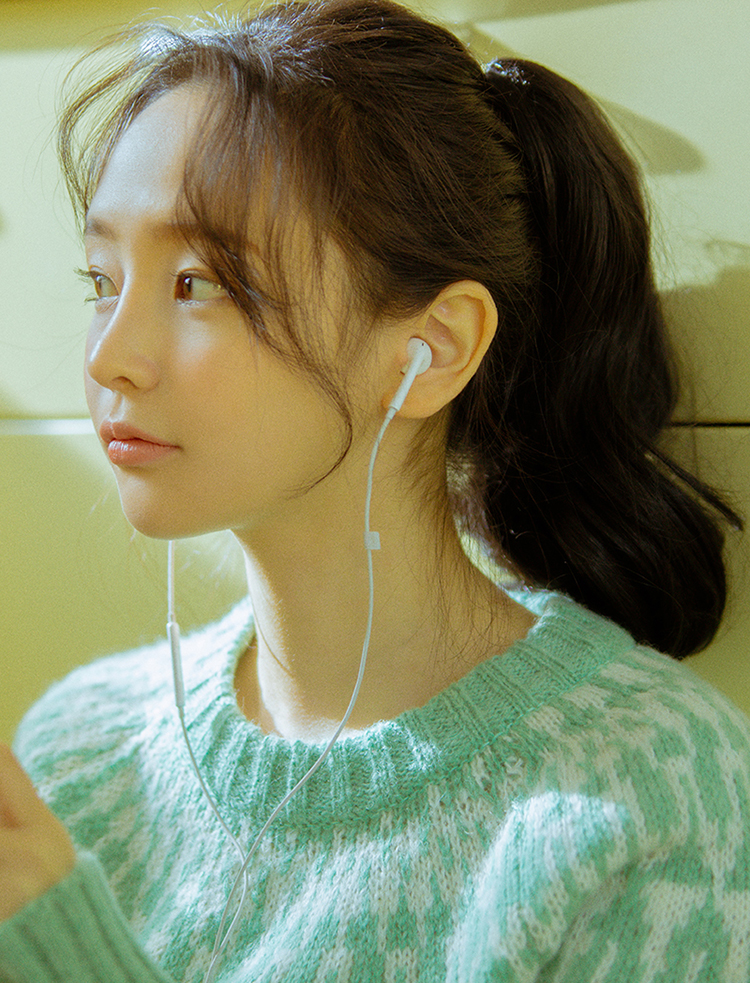 Slimpin ponytail) Elly (Suprme Fiber)