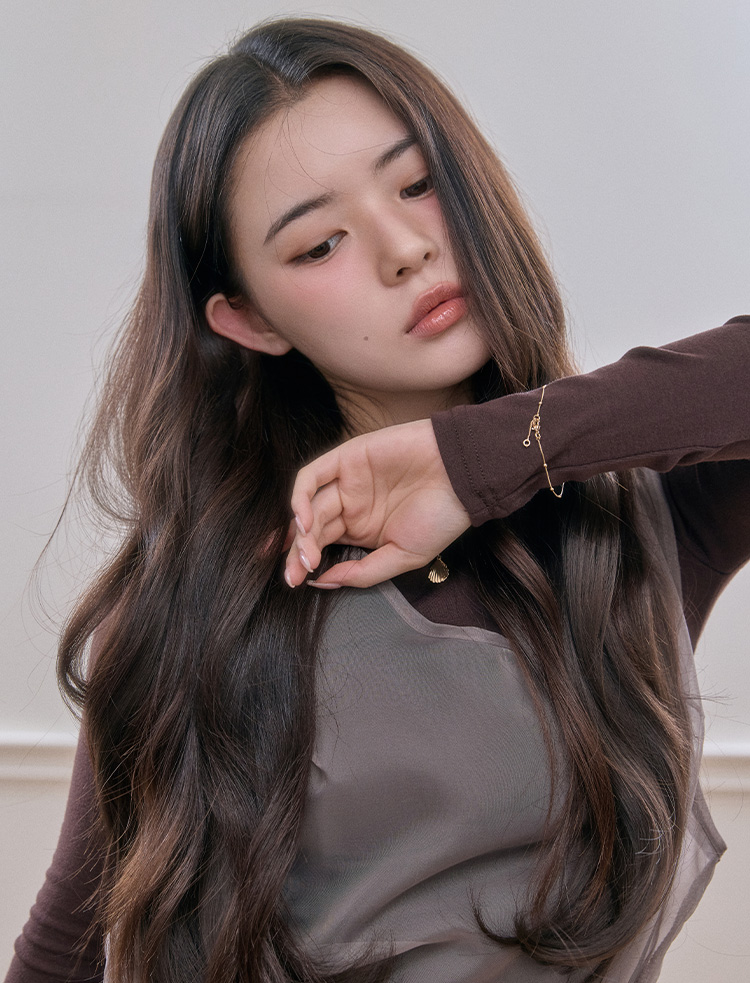 Light half wig) Layered cloud perm Fiona (60cm)
